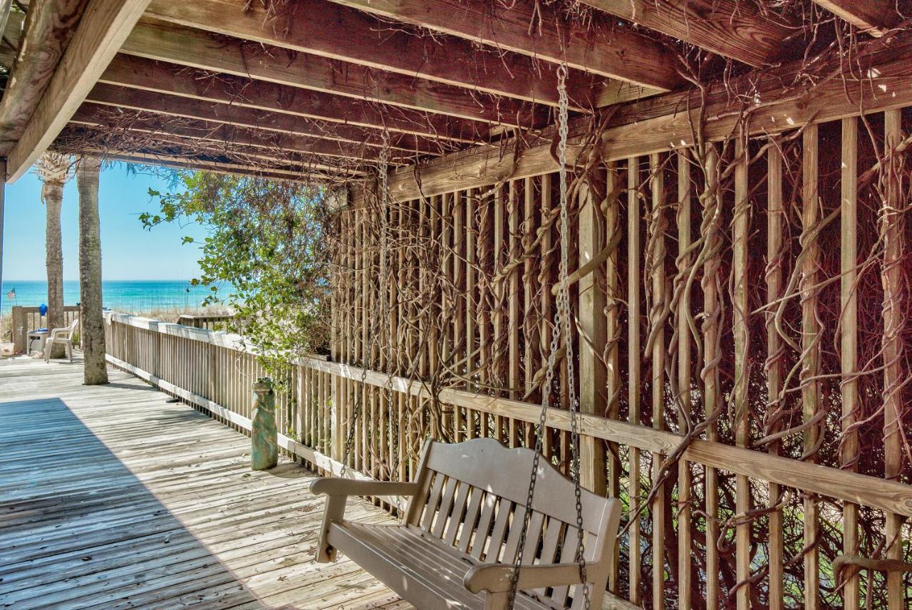 Lifes A Beach! Beautiful Private Beachfront Home! Tons Of Space! 2 Greatrooms!