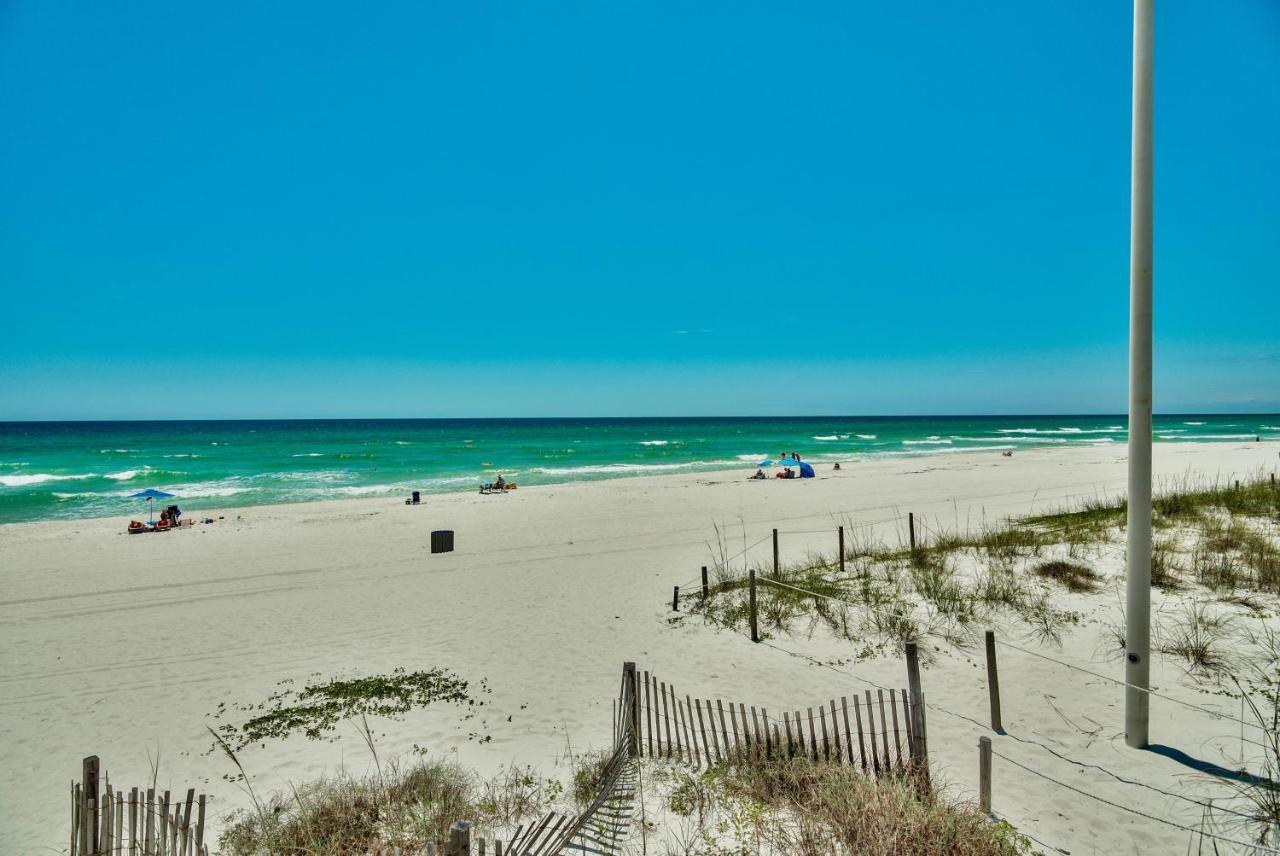 Lifes A Beach! Beautiful Private Beachfront Home! Tons Of Space! 2 Greatrooms! Holiday home Panama City Beach