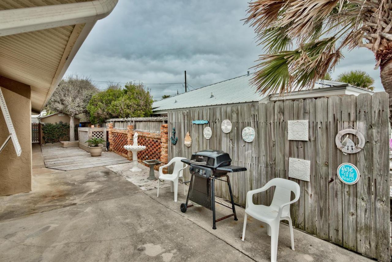 Lifes A Beach! Beautiful Private Beachfront Home! Tons Of Space! 2 Greatrooms! * Panama City Beach
